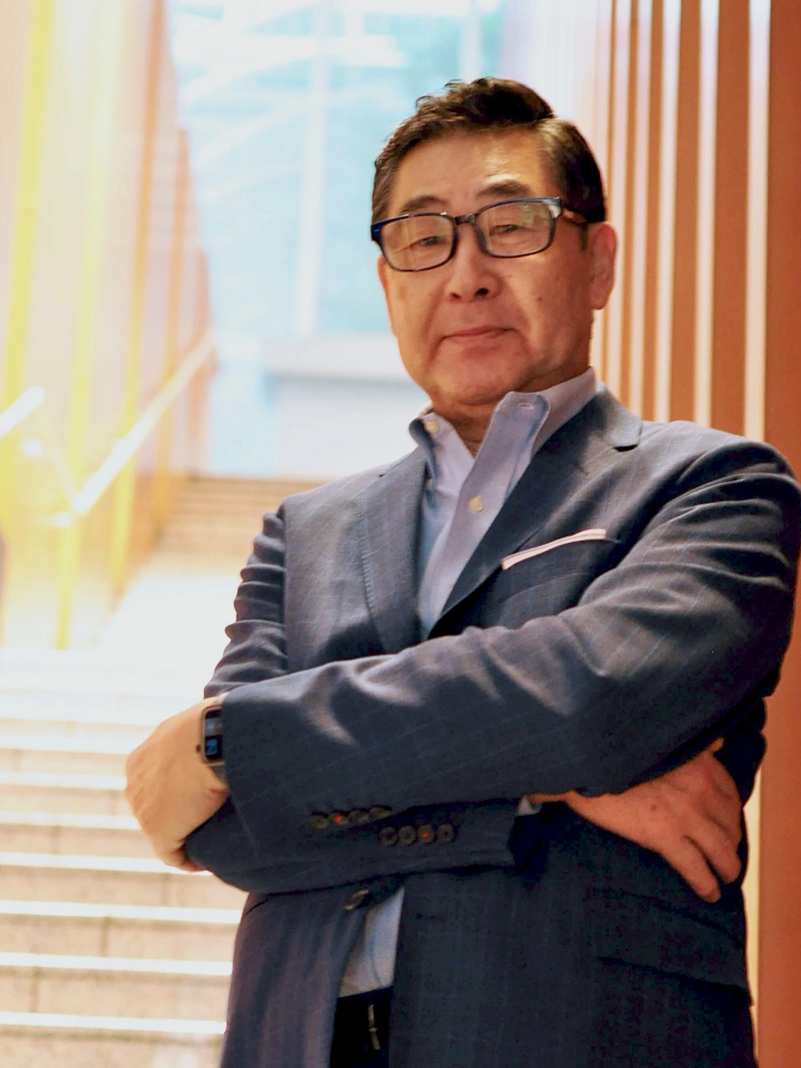 小布施 森一